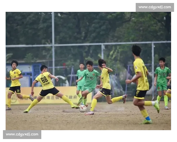 太原理工大学勇夺 2025 全国大学生足球联赛季军