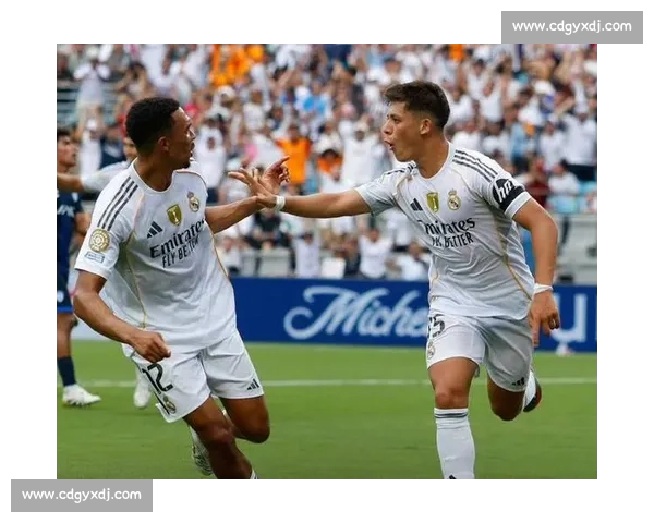 皇马新援首秀!阿诺德、赫伊森领衔出战世俱杯 皇马新援首秀!阿诺德、赫伊森领衔出战世俱杯